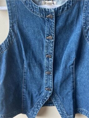 Madewell Blue Denim Button-Front Sleeveless Vest